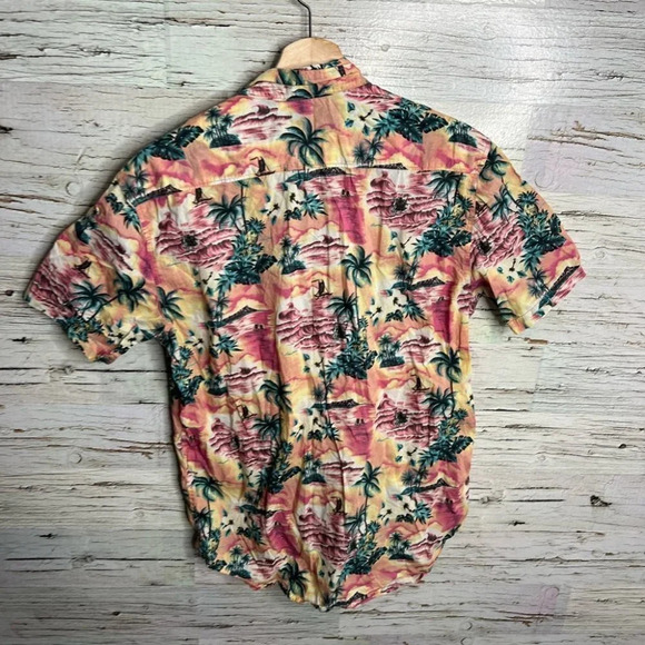 Billabong floral button down shirt men’s  tee size small pink - Picture 6 of 8